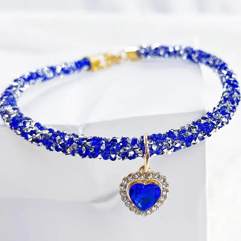 Luxury Crystal Cat Collar - PawparedeLuxury Crystal Cat CollarMy StorePawparede14:29;5:100014064#S - 20 - 25cmWHITES - 20 - 25cmLuxury Crystal Cat Collar - Pawparede